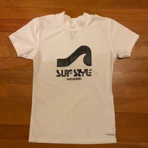 Surf shirt